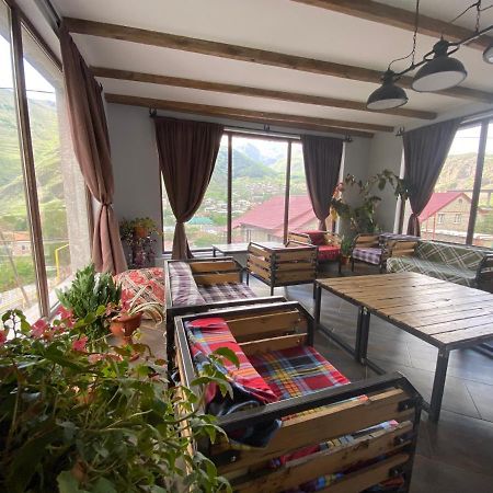 Veranda Guesthouse Kazbegi Exterior foto
